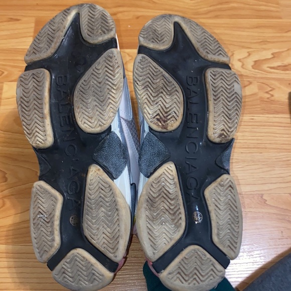 Balenciaga Triple S Cream Yellow (Red) Womens Sneaker - Picture 8 of 9